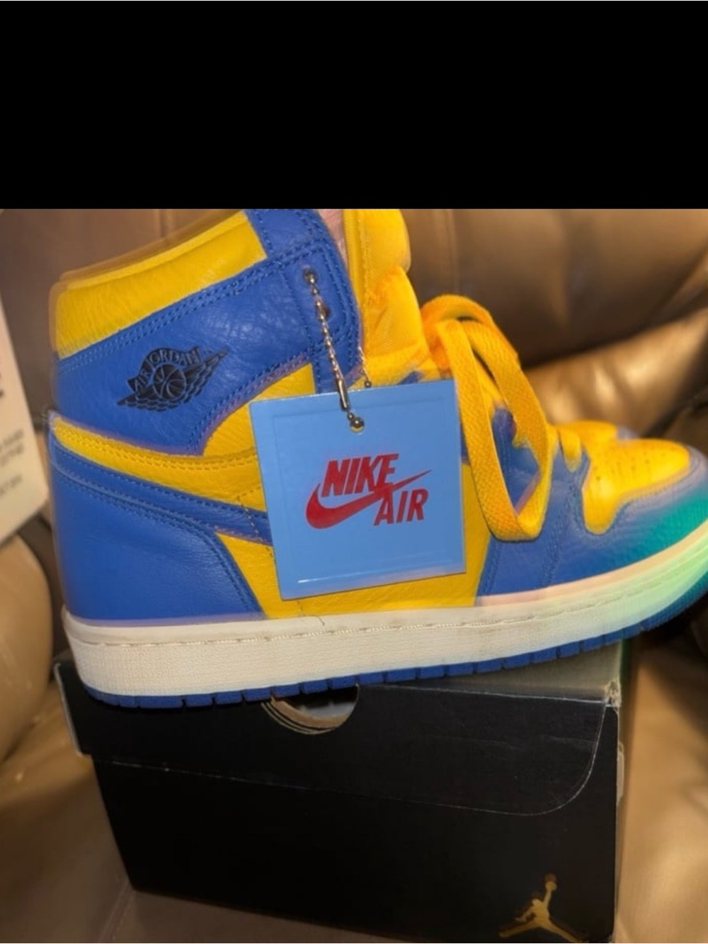 Nike Air Jordan 1 Retro High OG 'Reverse Laney' sneakers, Women’s size 8